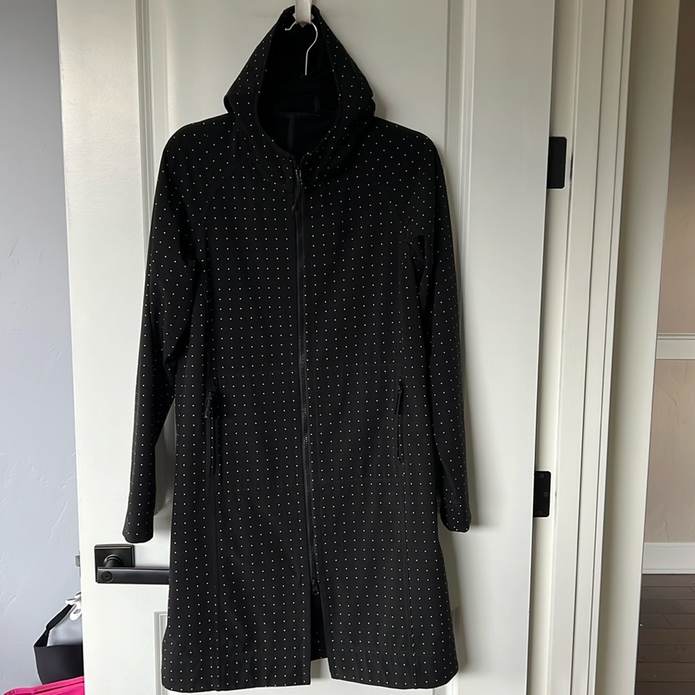 Lululemon Apres Yoga Polka Dot Hooded Jacket, M (10) - Picture 3 of 16